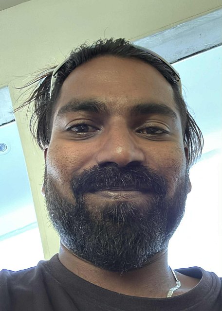 Nový sport instruktor. New Instructor. Maldives.